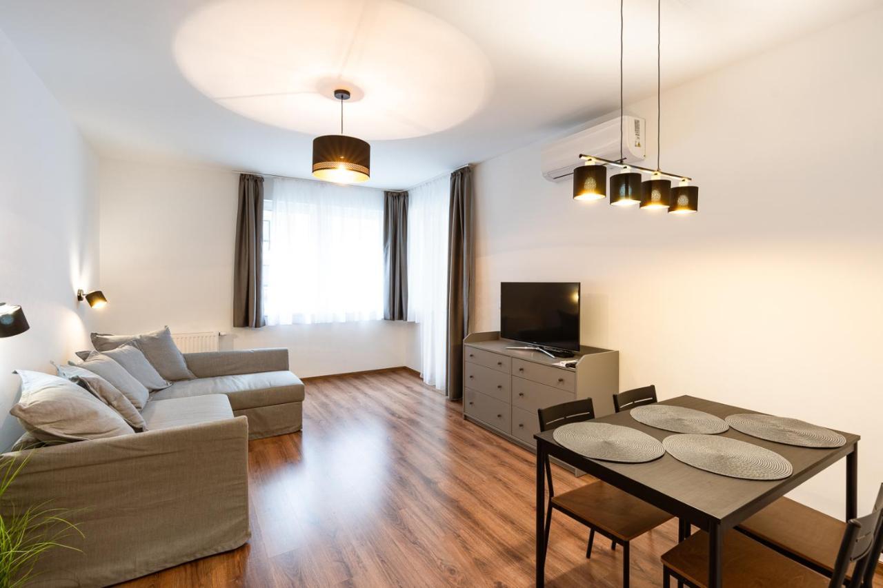 Modern & Newly Built Apartment With Private Garage Budapest Exterior foto